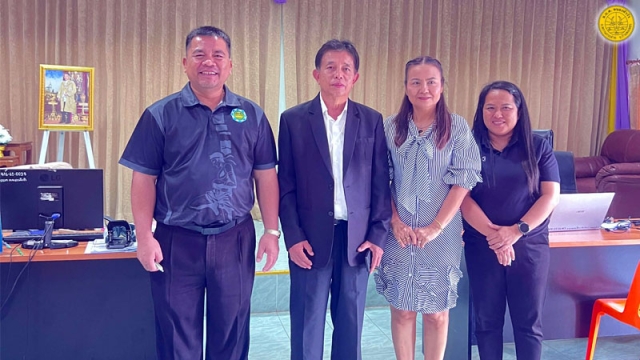 ผู้ตรวจการเลือกตั้ง ตรวจเยี่ยมศูนย์ประสานงานการเลือกตั้ง